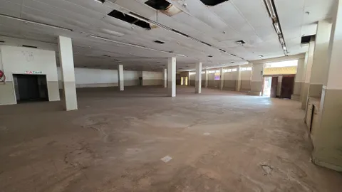 Mall @ Junction, Cnr Rose & Prairy Streets, Rosettenville has a 927m² Commercial OfficeRetail Space Available To Let (9)